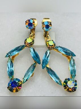 Vintage Judy Lee Blue Rhinestone Clip Earrings 2” Dangle AB Gold Tone Statement